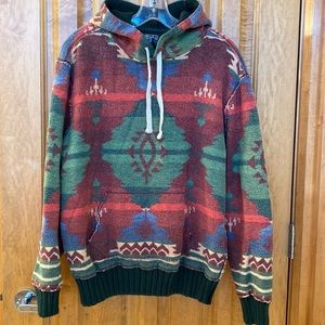 Men’s lined pullover hoodie.